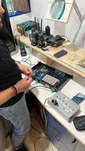 TRABAJANDO EN EL NUEVO CONMUTADOR DE ANTENAS